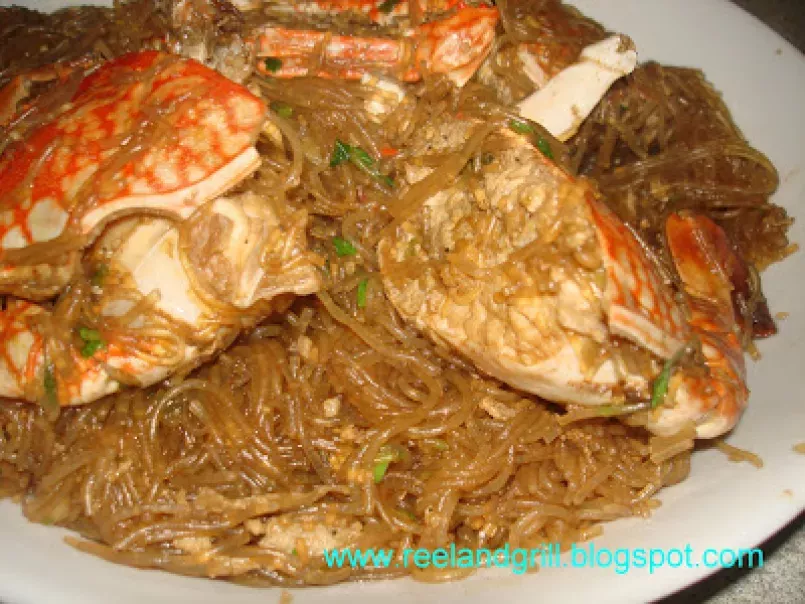 Alimasag Con Sotanghon (Sea Crab with Glass Noodles)