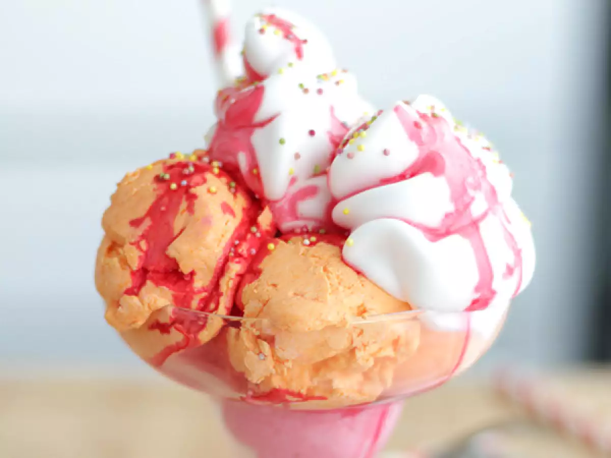 April Fool's Day ice cream - video recipe! - photo 3