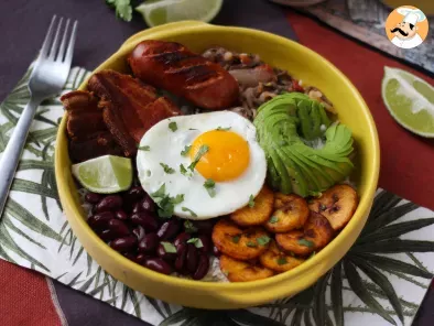 Bandeja Paisa, the Colombian dish full of flavors and tradition - photo 3