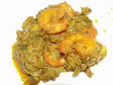 Beerakaya royyala kura/ Ridge gourd shrimp curry