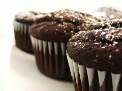 Bethenny's Molten Chocolate Cupcakes - photo 2