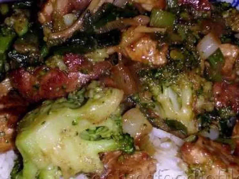 Bill Granger's 5 spiced pork with hoisin, broccoli, & onion