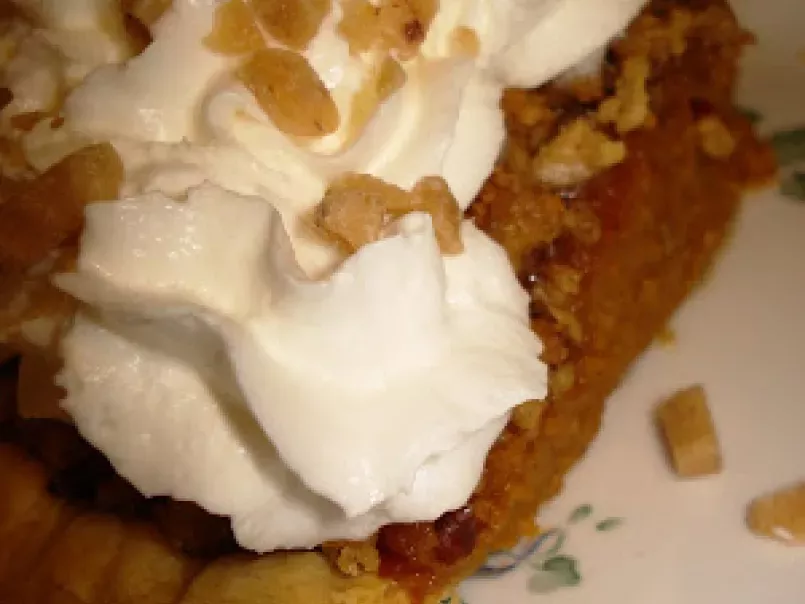 Birthday Treat: Pumpkin Apple Butter Pie with Toffee Struesel Topping - photo 2