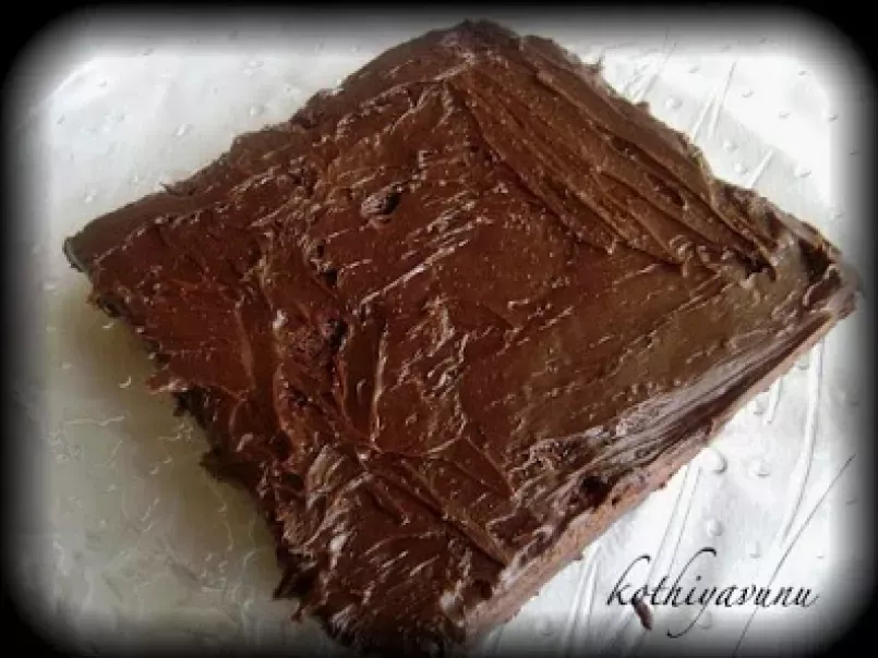 Brownies with Creamy Brownie Frosting - photo 2