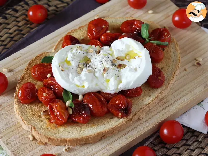 Bruschetta with roasted tomatoes and creamy burrata - photo 3