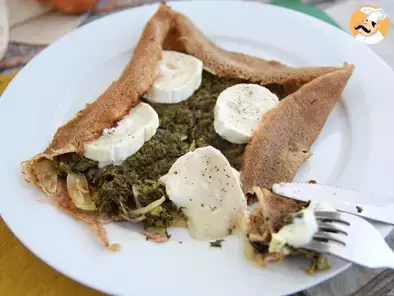 Buckwheat galette spinach and goat cheese - photo 4