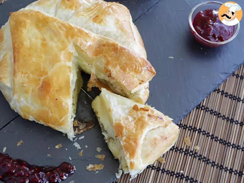 Camembert flaky pie - video recipe ! - photo 3