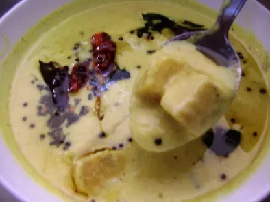 Chena Pulissery (Yam cooked in coconut and curd gravy) - photo 2