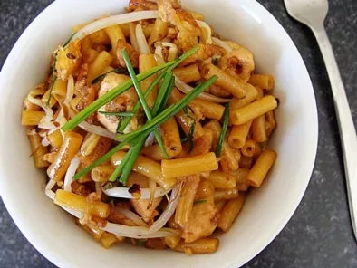 Chicken Chow Mac (Asian Style Macaroni)