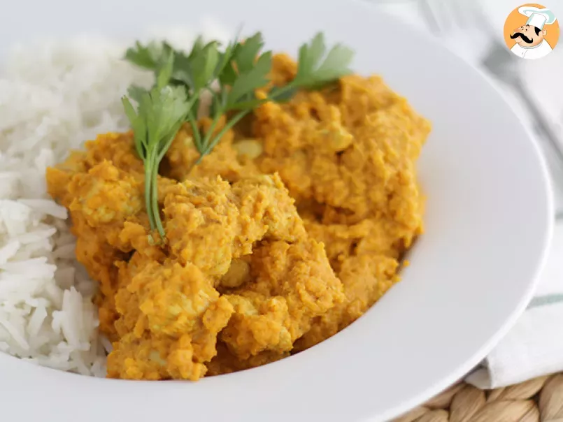 Chicken curry with coconut milk - Video recipe !