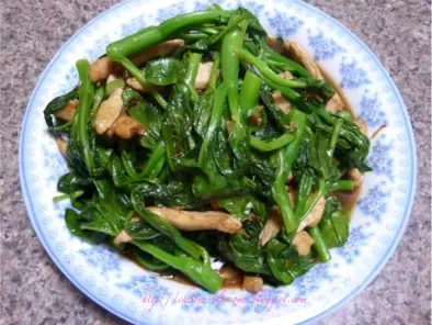 Chicken Stir-fry Chinese Broccoli Tips (Kai Lan)