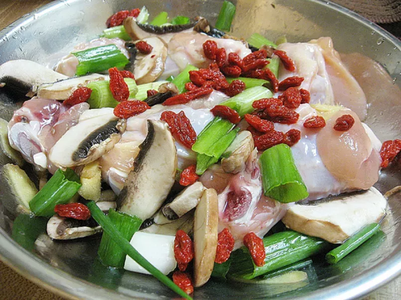 Chinese Steamed Chicken - Gojiberry, Mushrooms, Ginger, Green Onions - photo 2