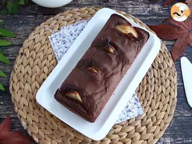 Chocolate cake with pears - photo 2
