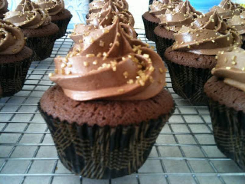 Chocolate Cupcakes from Billy's Bakery in NYC - photo 3