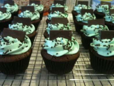 Chocolate Cupcakes from Billy's Bakery in NYC - photo 2