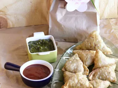 Classic Samosa with Four Fillings - Potato, Peas'n'Corn, Spinach & Coconut - photo 2