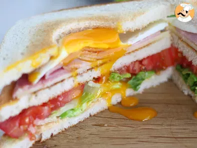 Club Sandwich with an egg - Video recipe! - photo 3