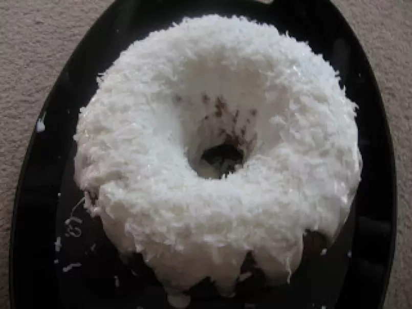 Coconut cake from Patrick and Gina Neely's recipe - photo 2