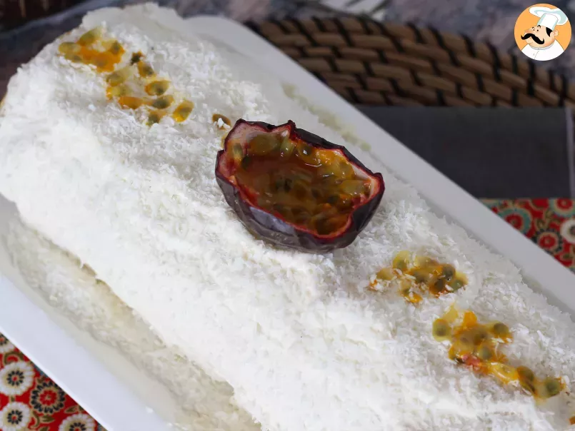 Coconut & passion fruit cake roll, perfect as a Yule log - photo 4