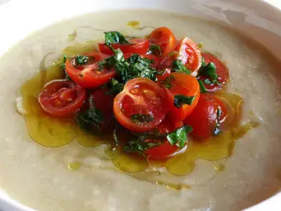 Cold puree of fava bean soup with cherry tomato and basil relish - photo 2