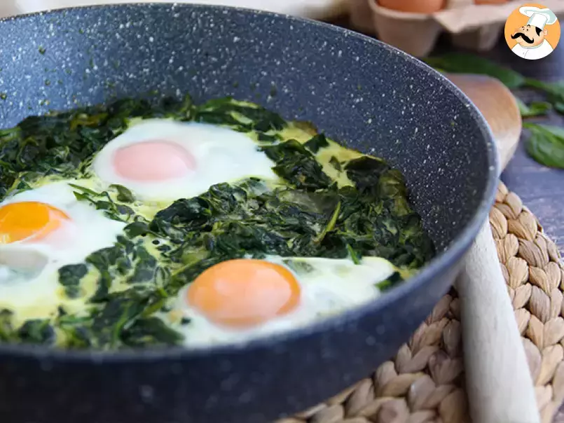 Creamed spinach with eggs - photo 4
