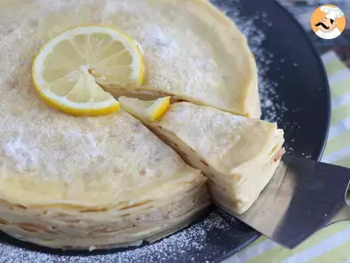 Crepes cake with lemon curd - Video recipe!