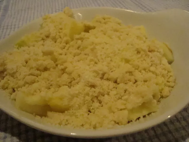 Crumble with Apple and Peer - photo 2