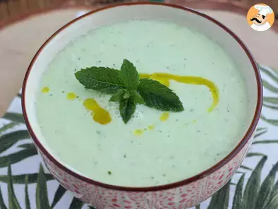 Cucumber fresh soup with mint - photo 4