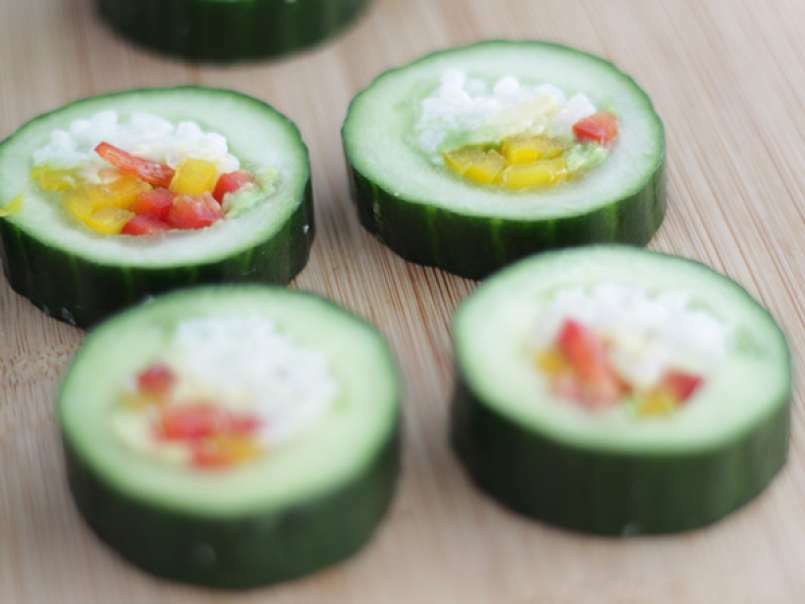 Cucumber sushi rolls - Video recipe !