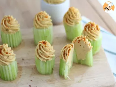 Cupcakes with cucumber and hummus - Video recipe ! - photo 2