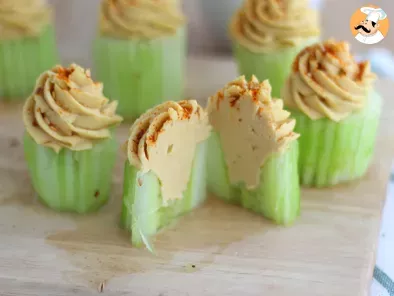 Cupcakes with cucumber and hummus - Video recipe ! - photo 5