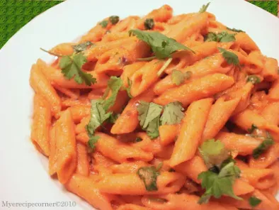 Curried Pasta( Penne pasta in Indian curry sauce)