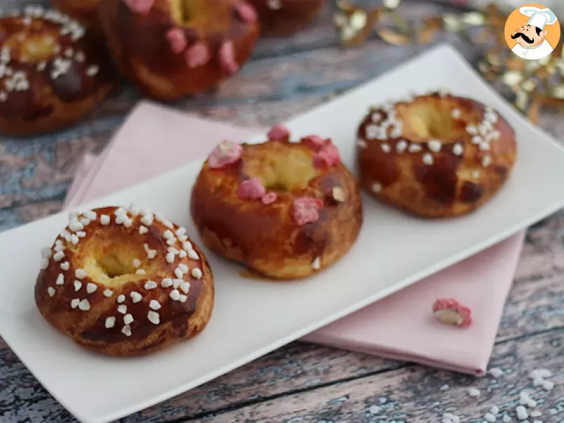 Donut brioche : Mini brioches to celebrate Epiphany !