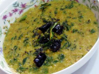 Drumstick leaves and Moong Daal Curry