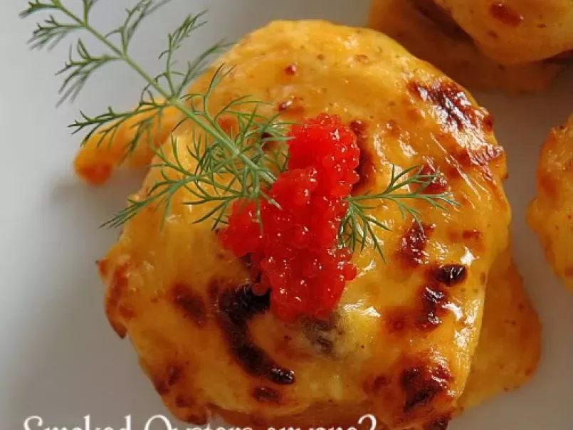 Easy cooking for effortless entertaining Part 1 / Smoked oysters smothered in Cheese!
