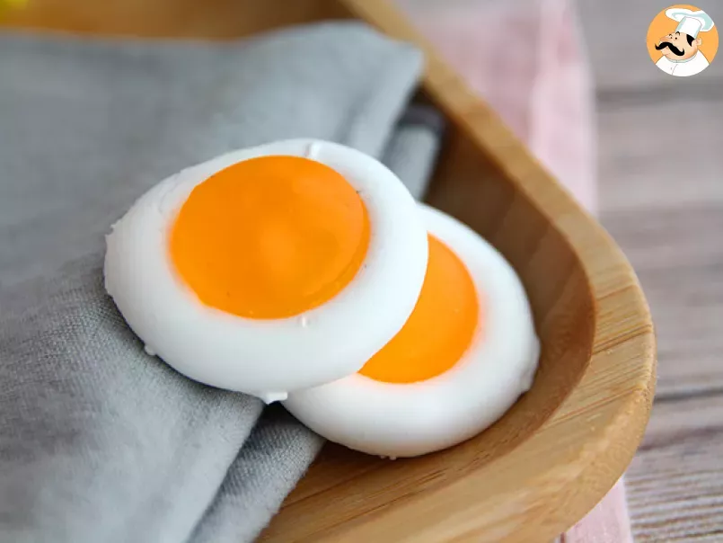 Easy gummy fried eggs - photo 3