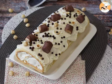 Easy Kinder Bueno roll, perfect as a birthday cake or as a Christmas log! - photo 8