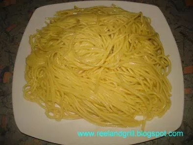 Easy Pancit Miki (Stir-Fried Egg Noodles in Soy Sauce) - photo 3