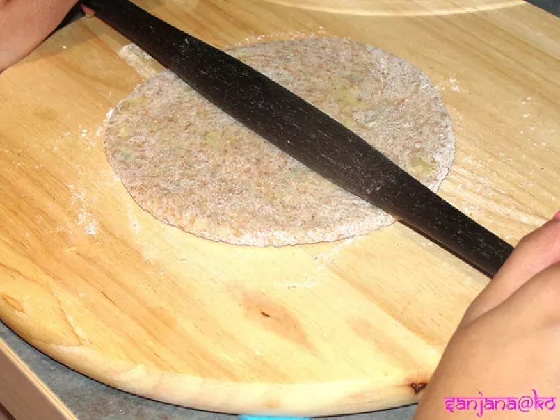 Easy Peasy Aloo Paneer Paratha (Sadly, there are no peas in this recipe) - photo 10