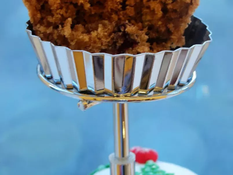 Eggless Christmas Cupcakes - photo 3