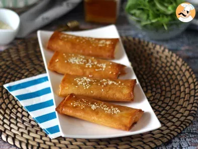 Feta Saganaki, the Greek recipe for crispy feta and honey - photo 2