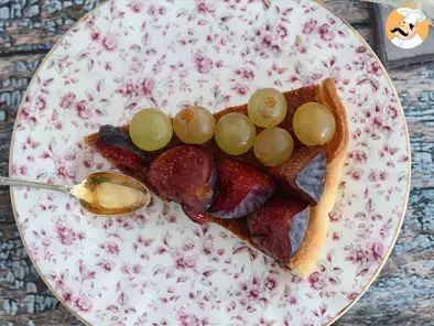Fig and grape tart - photo 2
