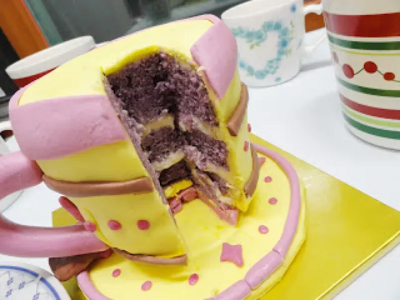 Fondant Cake - Purple Yam Cake with Coconut Cream Filling - photo 3