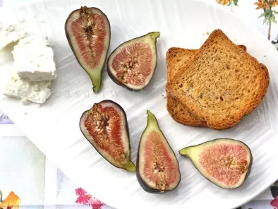 Fresh Figs With Feta Cheese, Pistachio, And Honey - photo 2