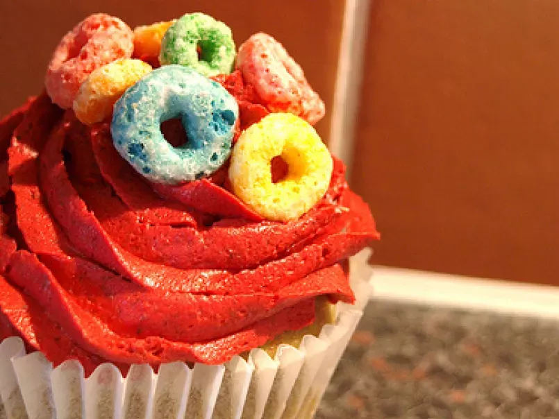Froot Loop Cupcakes - photo 2
