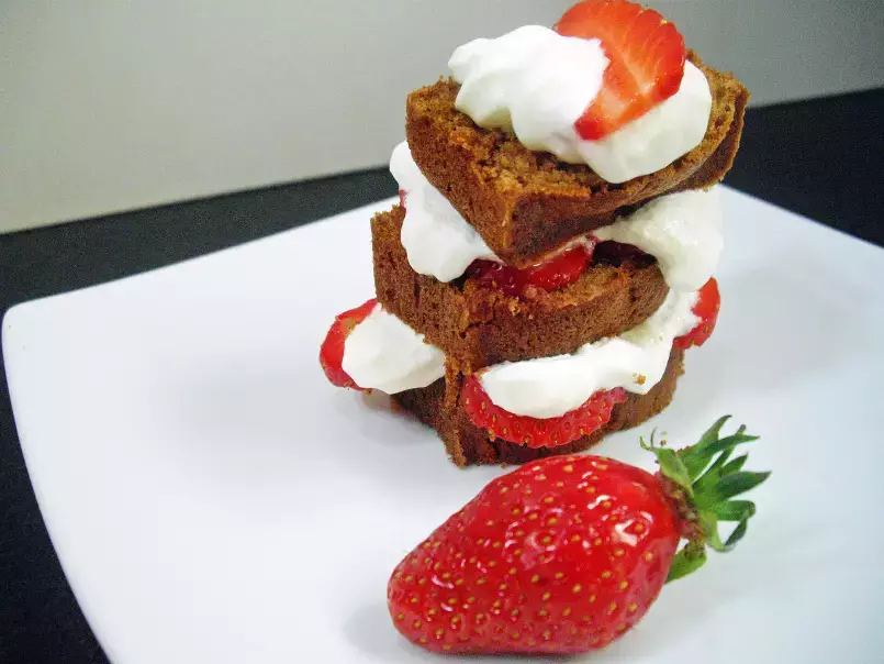 Gingerbread Mini Loaves with Strawberry Butter Roly Poly