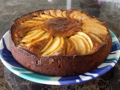 Gluten Free Apple Almond Cake