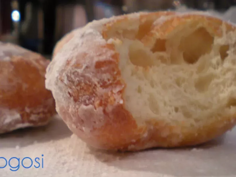 Gogoshi--A Romanian Style Donut