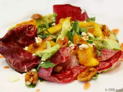 Grilled mango and pecan salad with fetta, avocado and sweet chilli-raspberry dressing