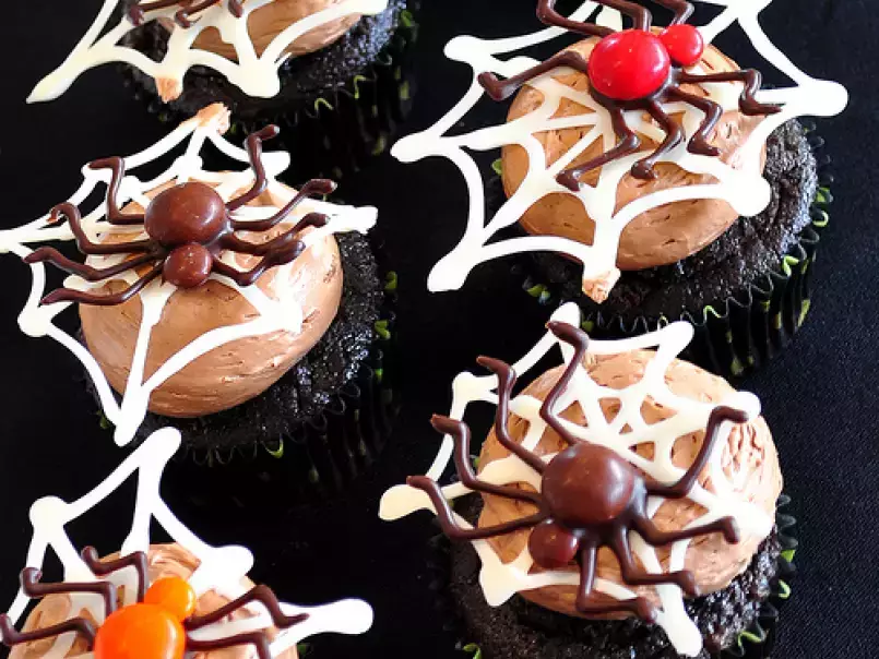 Halloween Cupcake Contest and Tiramisu Cupcakes - photo 5